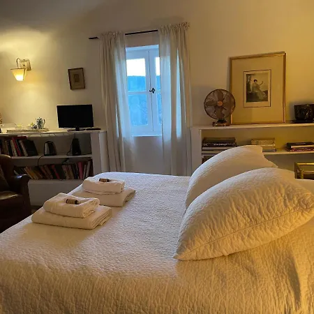 Maison d'hôtes à Angouire Moustiers-Sainte-Marie